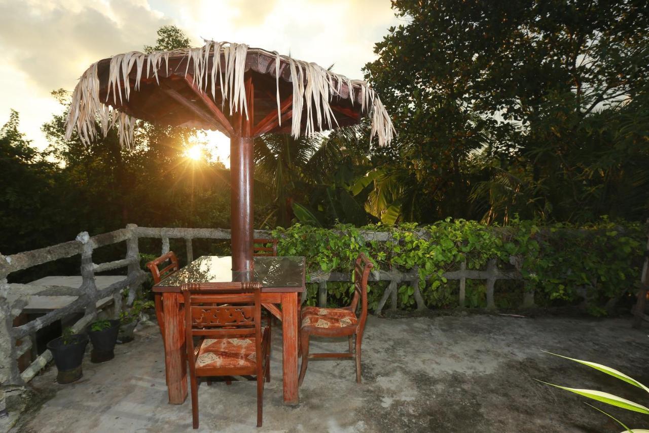Galle Paradise Inn Exterior photo